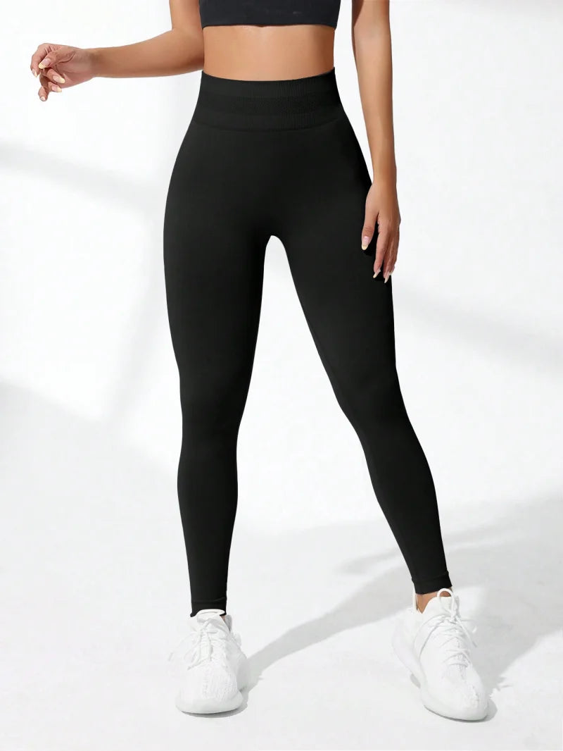 Fashion Couture high-waist seamless yoga leggings with butt lifting and tummy control, designed for activewear and comfort.