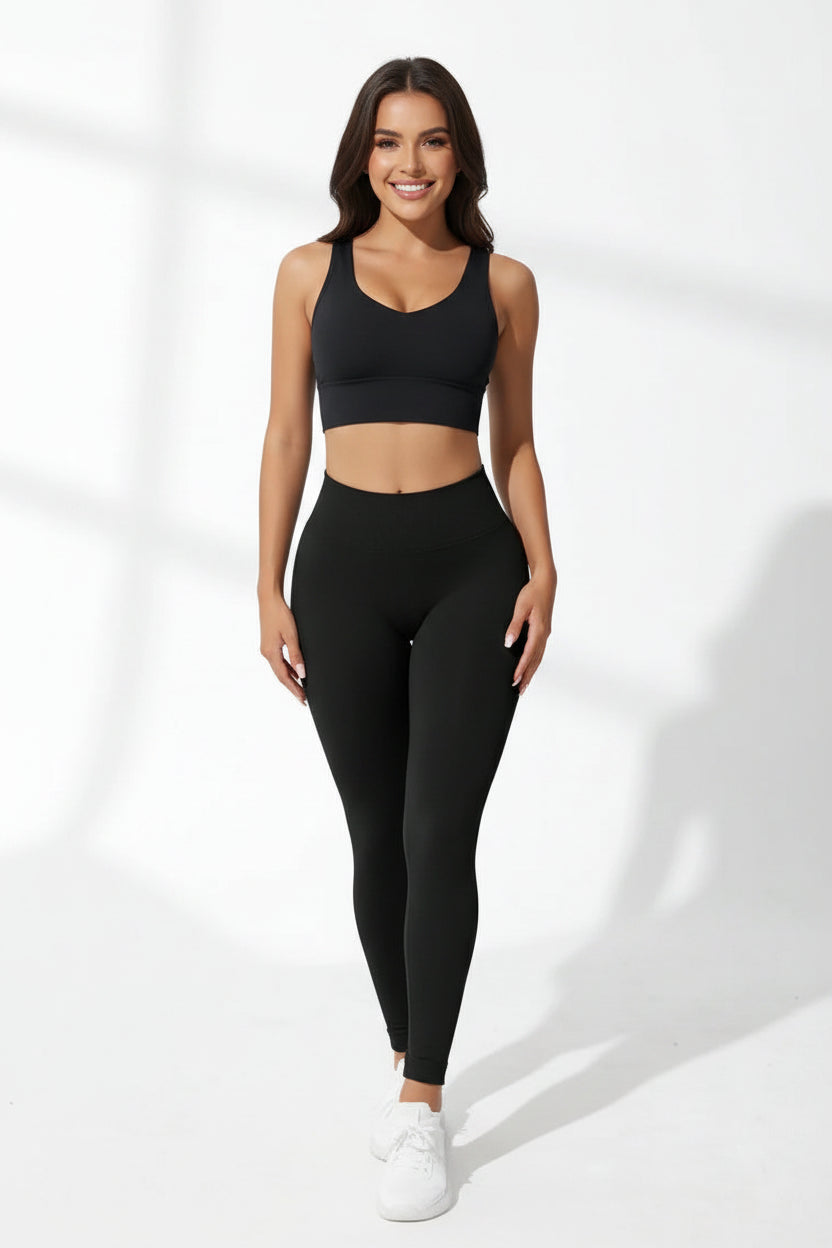 High-waist seamless yoga leggings by Fashion Couture, featuring butt lifting and tummy control, shown on a model.