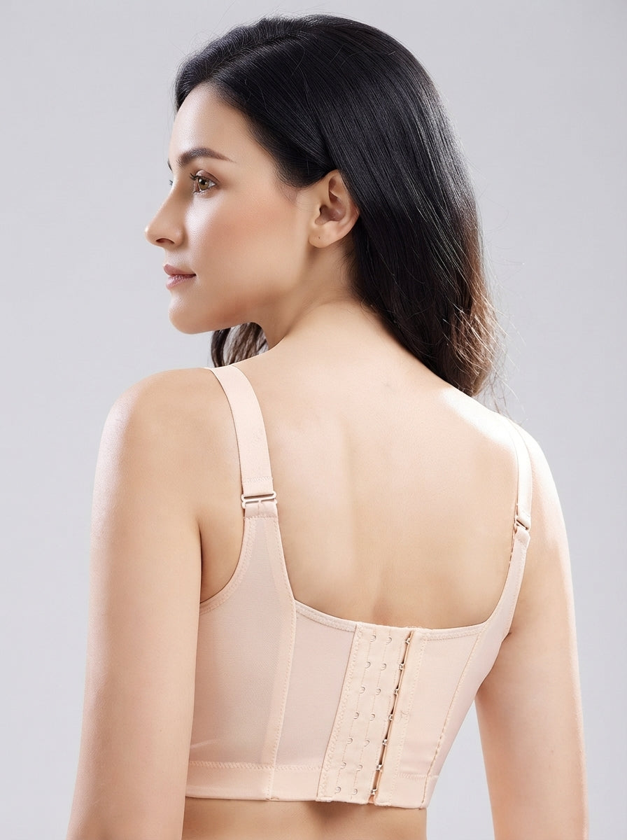 Fashion Couture wireless side-smoothing bra with seamless cups, model showing full face and comfortable fit, available in sizes S to 5XL.